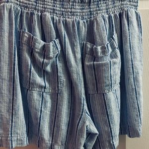 Ladies shorts